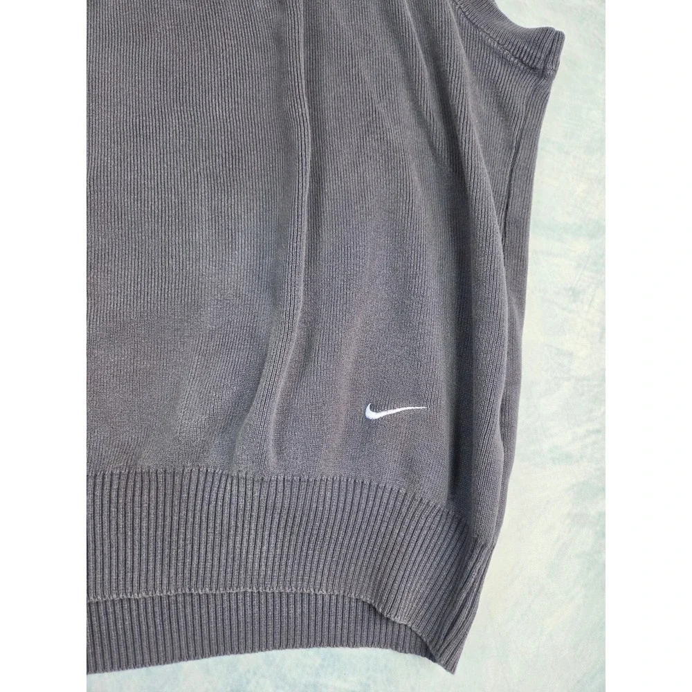 Vintage Nike Team Men's Sweater Vest L Navy UNC Carolina Tar Heels V-Neck